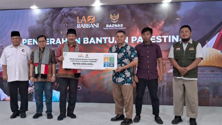 LAZ Rabbani menyerahkan bantuan donasi ke Palestina melalui BAZNAS RI